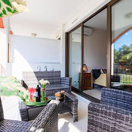 L'Ange Gardien Ap4269 By Riviera Holiday Homes Villefranche-sur-Mer Dış mekan fotoğraf